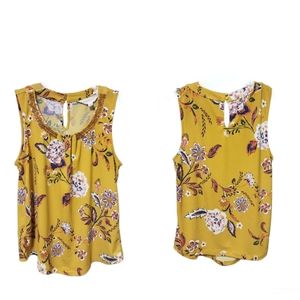 Mangnolia Grace Yellow Floral Print Jeweled Neckline Sleeveless Top Sz M